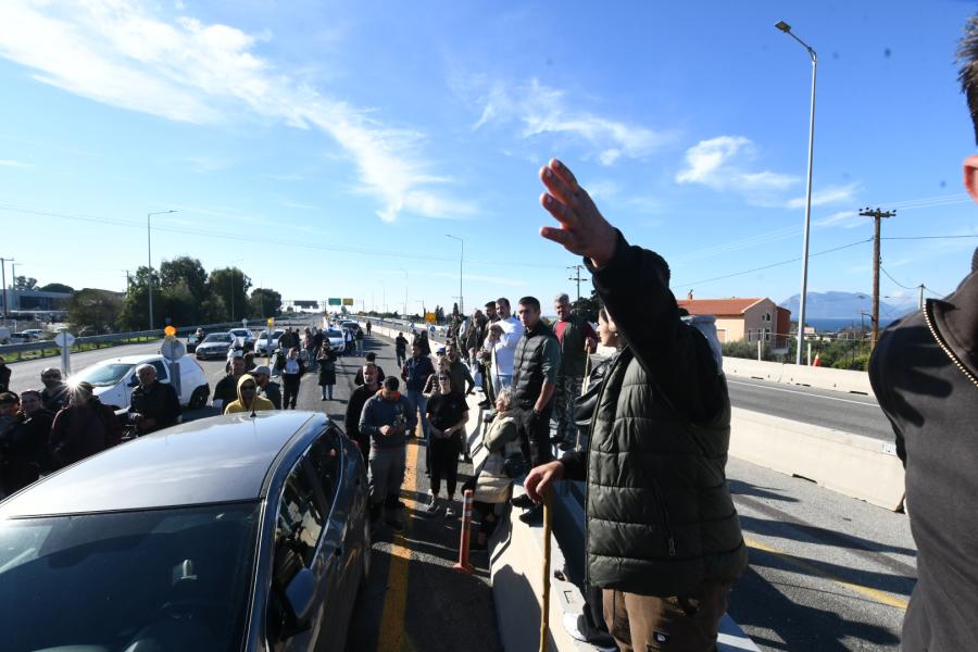 Αγρότες γέφυρα Ρίου – Αντιρρίου 