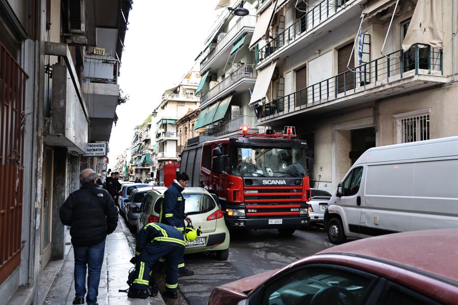 Πυρκαγιά σε υπόγειο διαμέρισμα στα Πατήσια