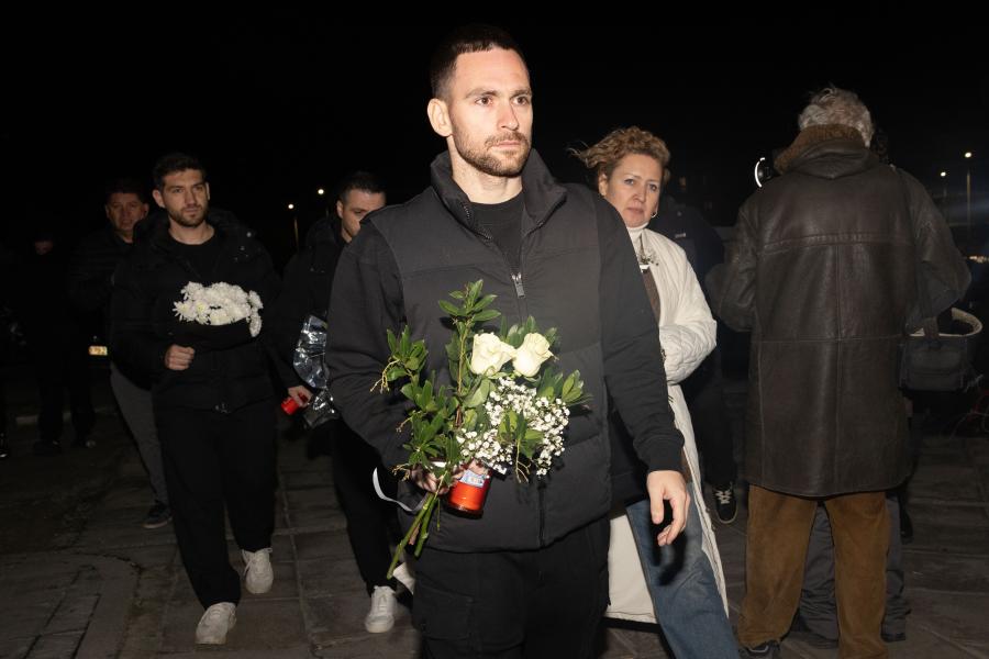 Ο προπονητής και στελέχη του ΠΑΟΚ στην Τούμπα μετά το τροχαίο στη Ρουμανία με νεκρούς 7 οπαδούς της ομάδας