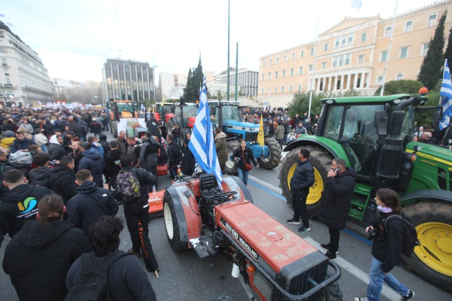 Συλλαλητήριο αγροτών στο Σύνταγμα