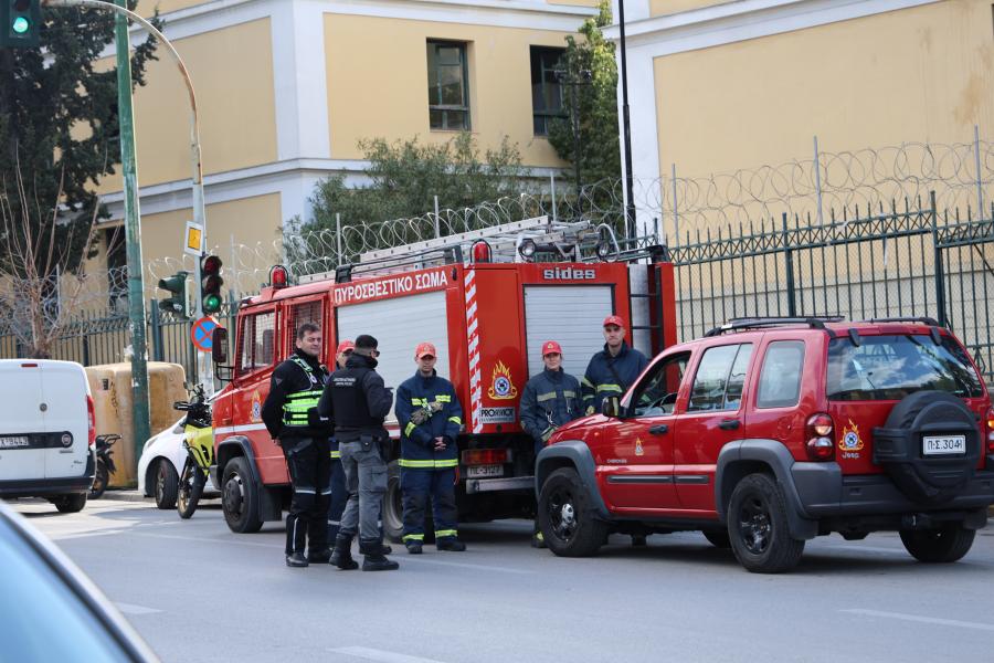Δικαστήρια Ευελπίδων 3