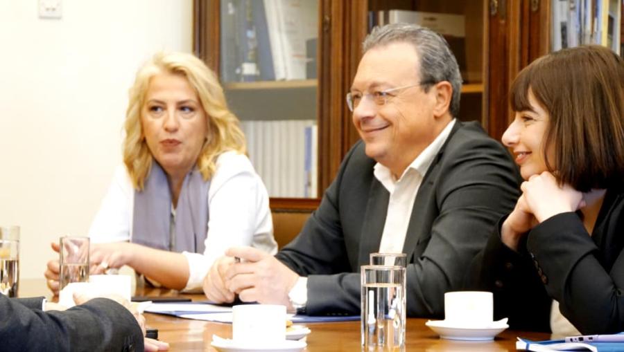 Συνάντηση του προέδρου του ΣΥΡΙΖΑ-ΠΣ, Σωκράτη Φάμελλου με τον ΓΓ του ΑΚΕΛ, Στέφανο Στεφάνου