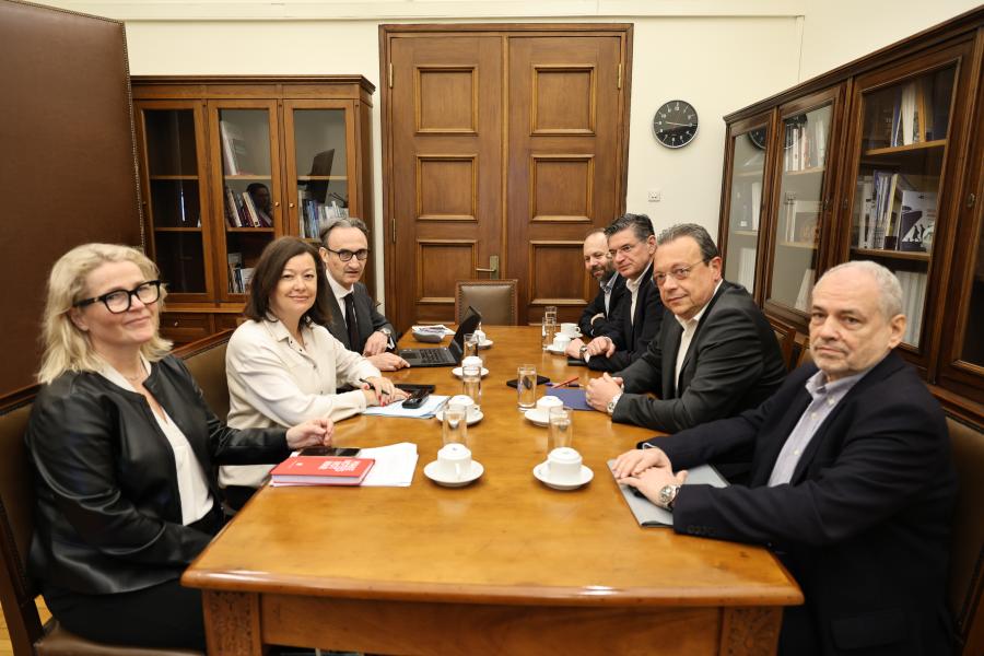 ΦΑΜΕΛΛΟΣ