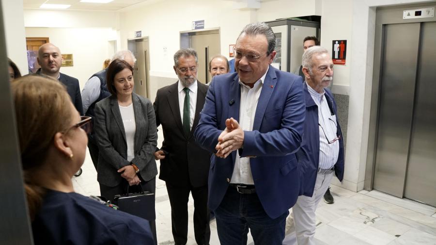 Επίσκεψη Σωκράτη Φάμελλου στο Λαϊκό