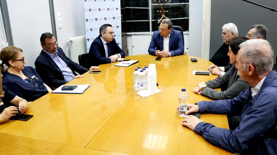 Επίσκεψη Σωκράτη Φάμελλου στο Λαϊκό