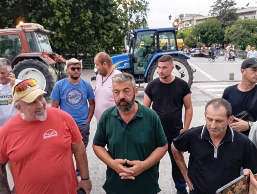 ΑΓΡΟΤΙΚΗ ΚΙΝΗΤΟΠΟΙΗΣΗ ΣΤΑ ΤΡΙΚΑΛΑ