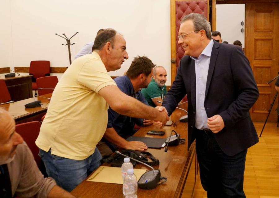Συνάντηση του προέδρου του ΣΥΡΙΖΑ-ΠΣ, Σωκράτη Φάμελλου με αντιπροσωπεία της Πανελλαδικής Επιτροπής Μπλόκων