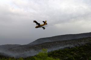 ΖΑΚΥΝΘΟΣ ΠΥΡΟΣΒΕΣΤΙΚΟ ΑΕΡΟΠΛΑΝΟ