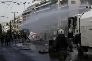 Αύρα Αστυνομία Χρυσή Αυγή
