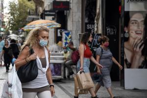 Αθήνα στιγμιότυπο κορωνοϊός μάσκες
