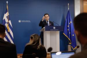 Στέλιος Πέτσας briefing