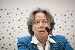 ΑΘΗΝΑ ΛΙΝΟΥ ΚΑΘΗΓΗΤΡΙΑ ΙΑΤΡΙΚΗΣ