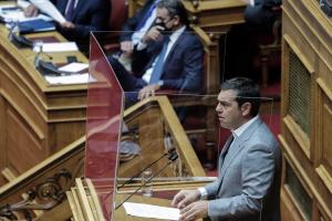 Αλέξης Τσίπρας και Κυριάκος Μητσοτάκης στη Βουλή