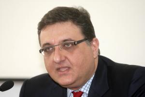 Ο Αθανάσιος Εξαδάκτυλος