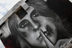 σεξουαλικη κακοποίηση γυναίκα σιωπή