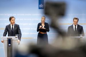 Ρούτε παραίτηση κυβερνηση