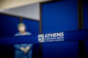 κορωνοϊός αεροδρόμιο