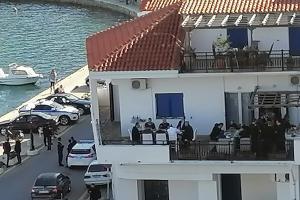 Φαγοπότι Μητσοτάκη στην Ικαρία