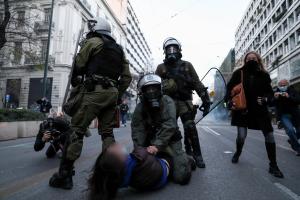 Επίθεση των ΜΑΤ