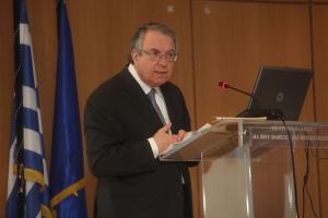 ΓΙΩΡΓΟΣ ΜΠΑΜΠΙΝΙΩΤΗΣ