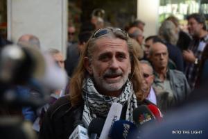 MAΡΙΟΣ ΛΩΛΟΣ