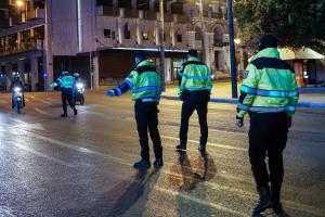 ΕΛΕΓΧΟΙ ΠΡΟΣΤΙΜΑ ΑΣΥΝΟΜΙΑ ΚΟΡΩΝΟΙΟΣ