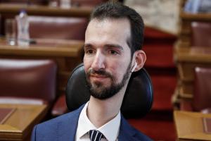 Ο Στέλιος Κυμπουρόπουλος