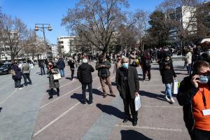 κόσμος άνθρωποι πλατεία σεισμός