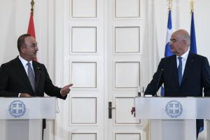 Τσαβούσογλου Δένδιας