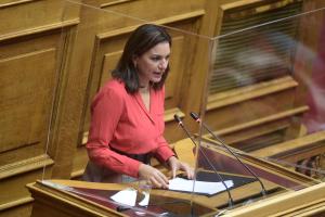 Η Όλγα Κεφαλογιάννη στη Βουλή