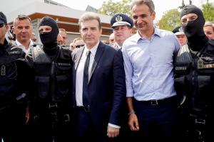 Μιχάλης Χρυσοχοΐδης και Κυριάκος Μητσοτάκης