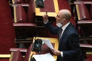 Ο Κωνσταντίνος Μπογδάνος στη Βουλή