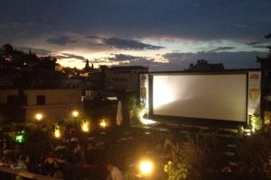 Cine Paris