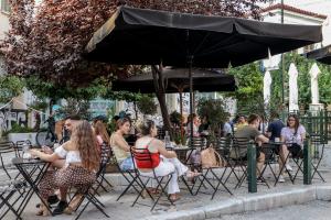 EΣΤΙΑΣΗ ΚΟΡΩΝΟΙΟΣ