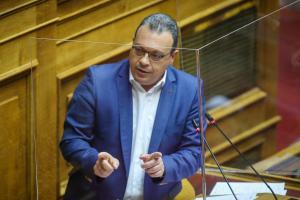 Ο Σωκράτης Φάμελλος στη Βουλή