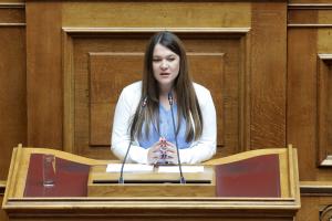 Η βουλευτής Κωνσταντίνα Αδάμου