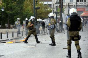 ΜΑΤ στο Σύνταγμα
