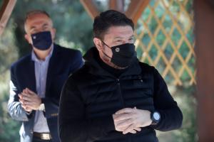 Ο Νίκος Χαρδαλιάς στο Σέιχ Σου
