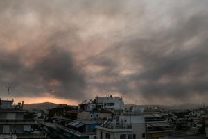 νέφος Αθήνα Βαρυμπόμπη