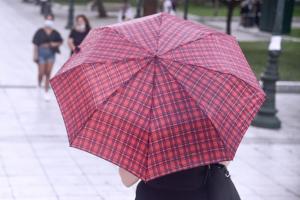 καιρός βροχή καλοκαίρι ομπρέλα