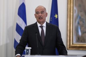 Δένδιας
