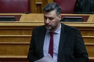 Ο Γιάννης Καλλιάνος στη Βουλή