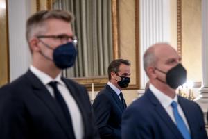 Κυριάκος Μητσοτάκης, Άκης Σκέρτσος και Βαγγέλης Οικονόμου