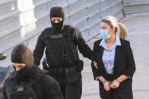 Η Έφη Κακαράντζουλα