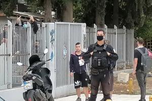 Αστυνομικός στο ΕΠΑΛ Σταυρούπολης