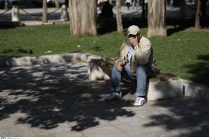 Αθήνα Σύνταγμα ηλικιωμένος καπέλο