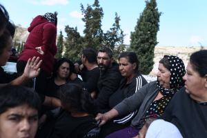 Συγγενείς και φίλοι του Νίκου Σαμπάνη