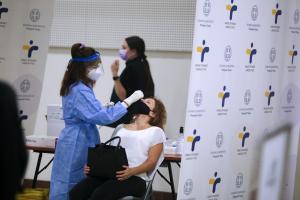 Κλιμάκιο του ΕΟΔΥ κάνει τεστ κορωνοϊού