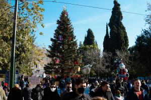 ΚΟΡΩΝΟΙΟΣ ΧΡΙΣΤΟΥΓΕΝΝΑ