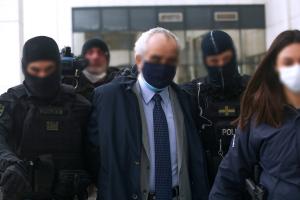 Ψευτογιατός δίκη